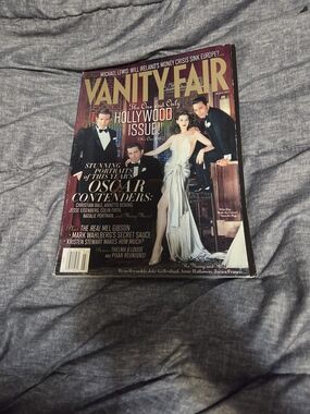 Vanity Fair Hollywood Issue Coffee Table Book - Gold & Burgundy Cover March 2011